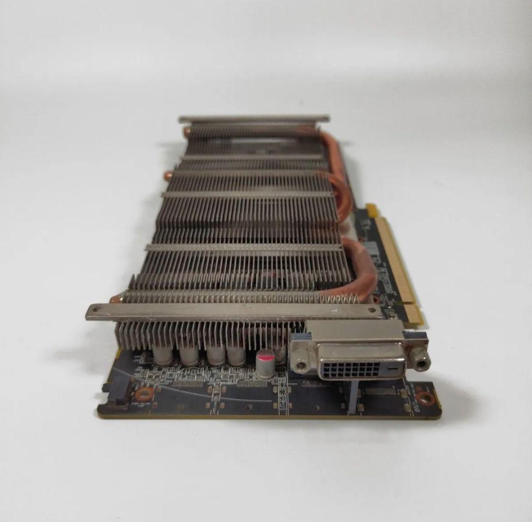 GG5270X AMD Radeon RX570 8GB 動作確認済み