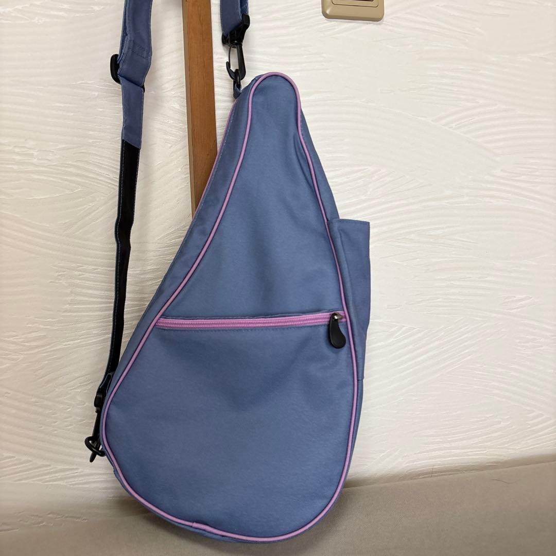 美品　リバーシブル　ヘルシーバックバッグ　ボディバッグ　花柄×ブルー　S 限定