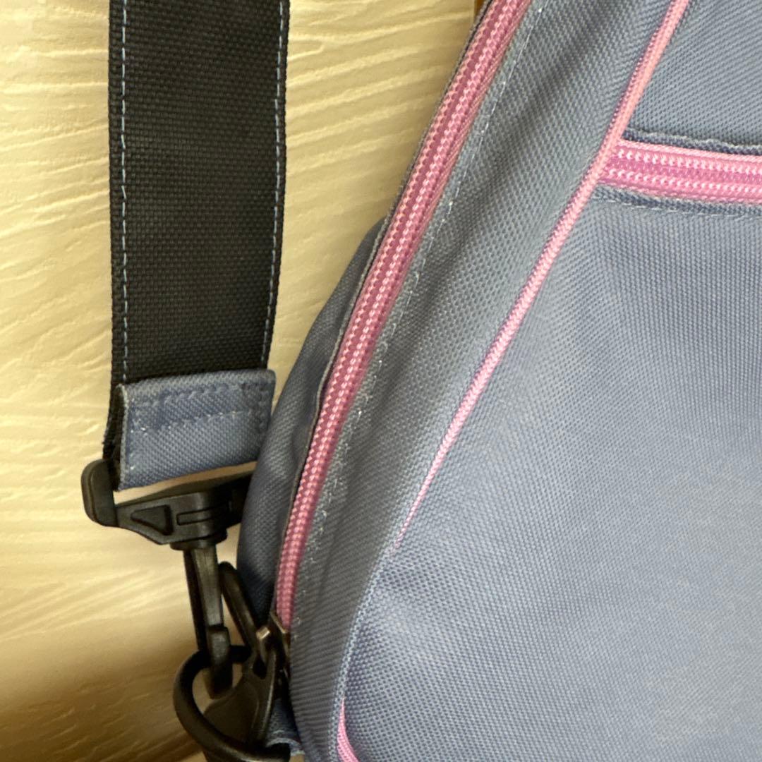 美品　リバーシブル　ヘルシーバックバッグ　ボディバッグ　花柄×ブルー　S 限定