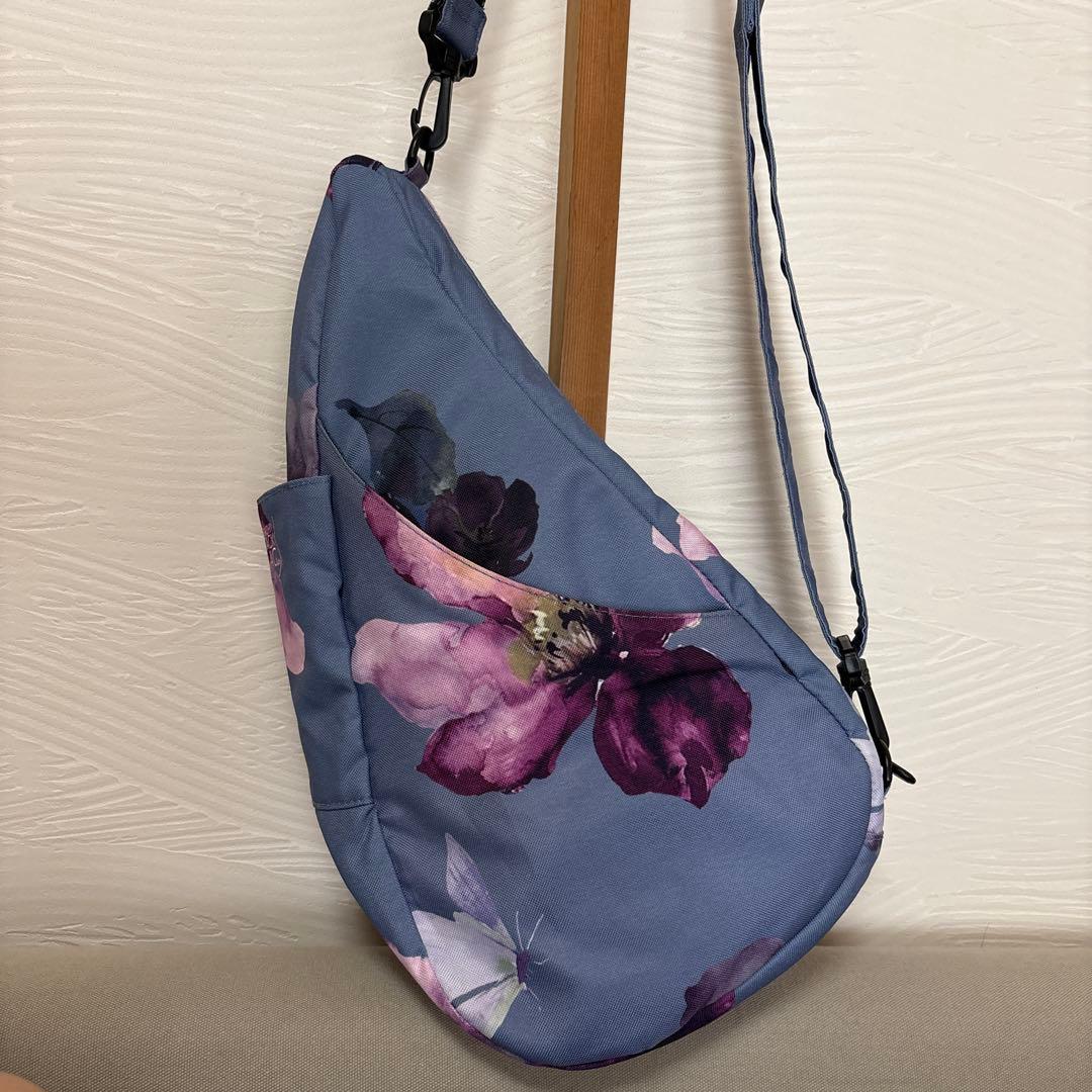 美品　リバーシブル　ヘルシーバックバッグ　ボディバッグ　花柄×ブルー　S 限定