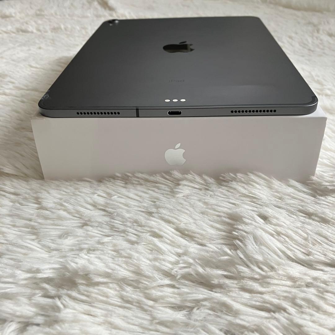 【完動品】iPad Pro 11 第1世代 256GB 【すぐ発送】