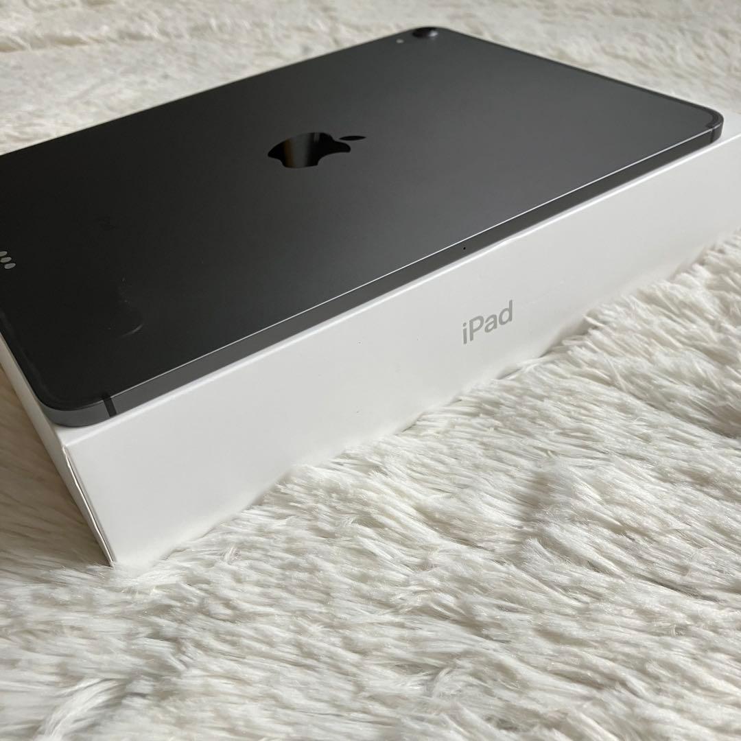 【完動品】iPad Pro 11 第1世代 256GB 【すぐ発送】
