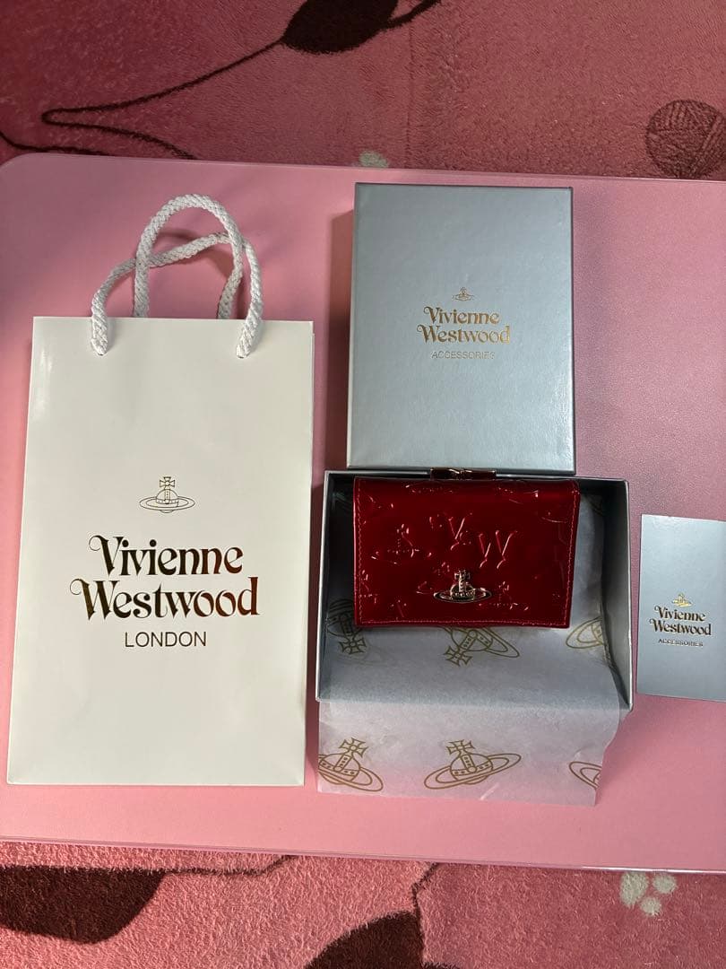 『未使用』Vivienne Westwood 3つ折りがま口財布 エナメルレッド