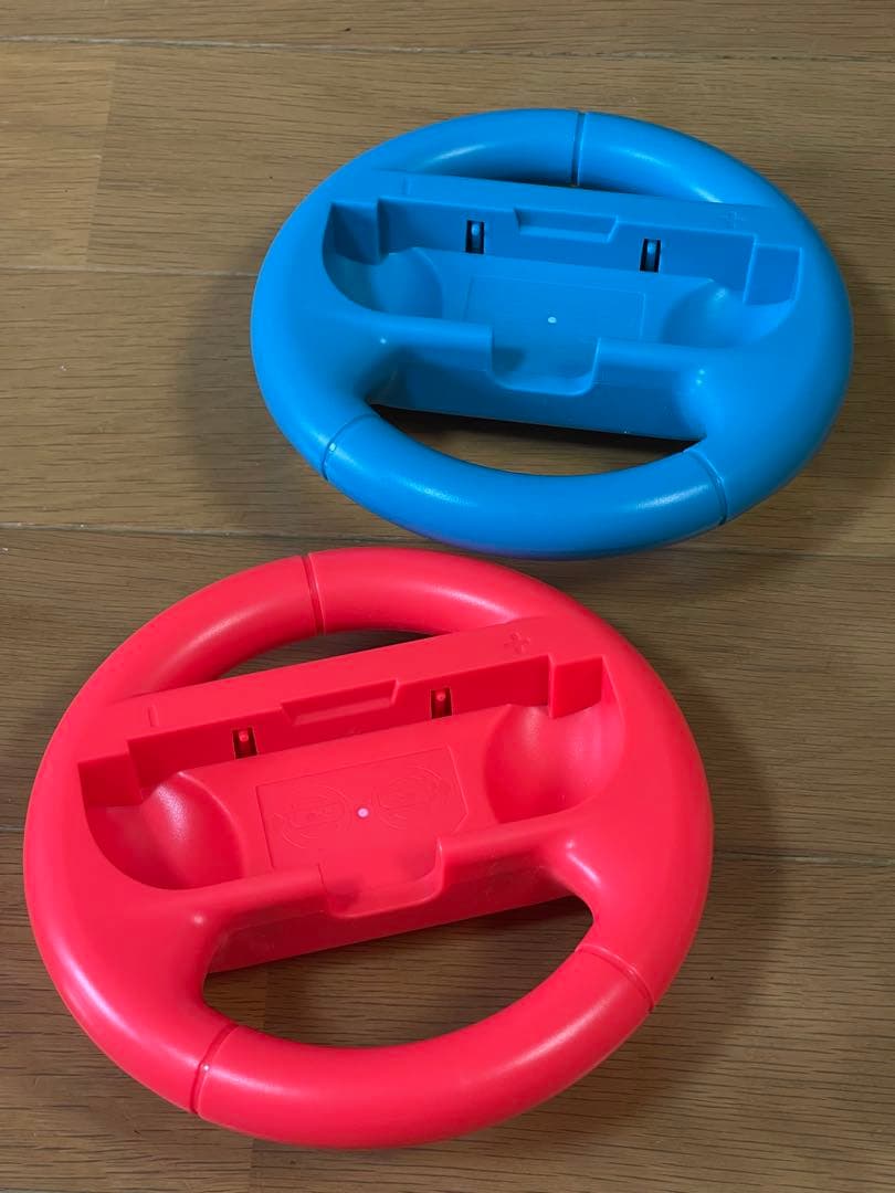 Nintendo Switch 本体 赤/青 コントローラー2つ付き