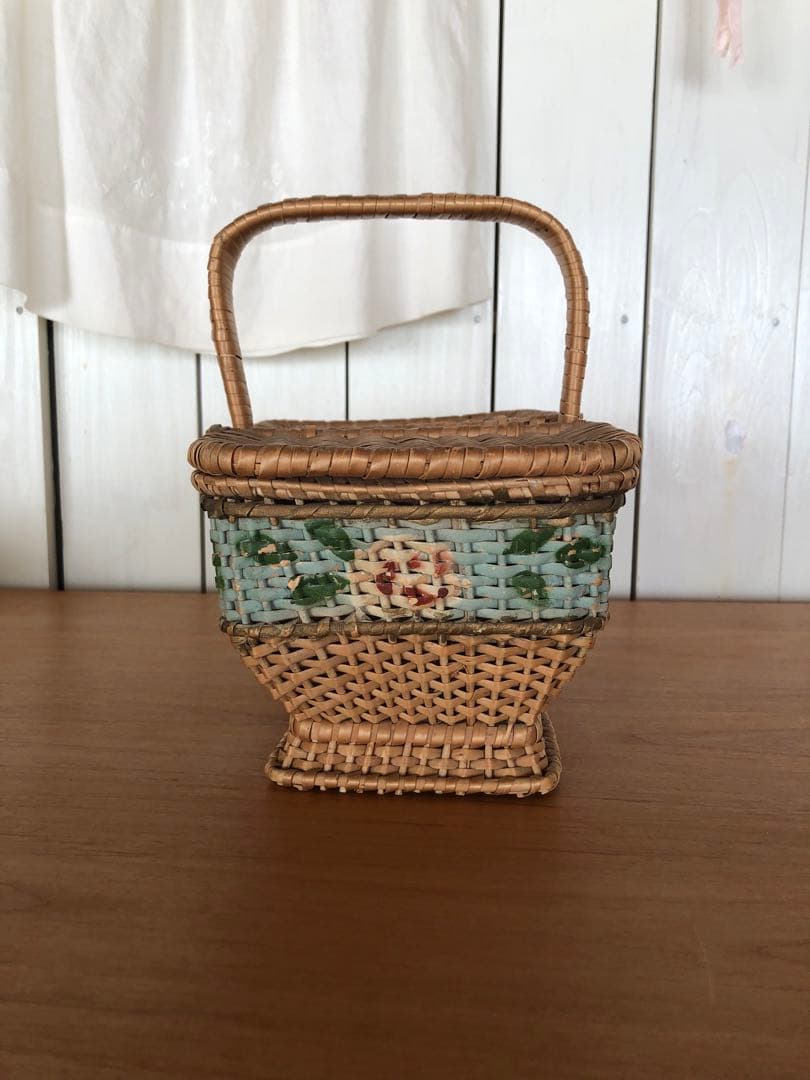 フランス　アンティーク　ローズパニエ 小さめサイズ　バスケット