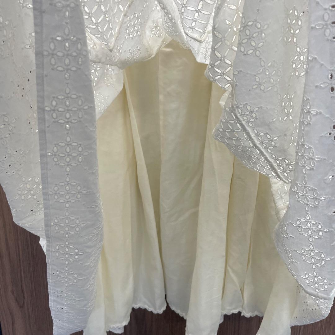 ✨美品✨FOXEY White  刺繍レース スカート 38 日本製