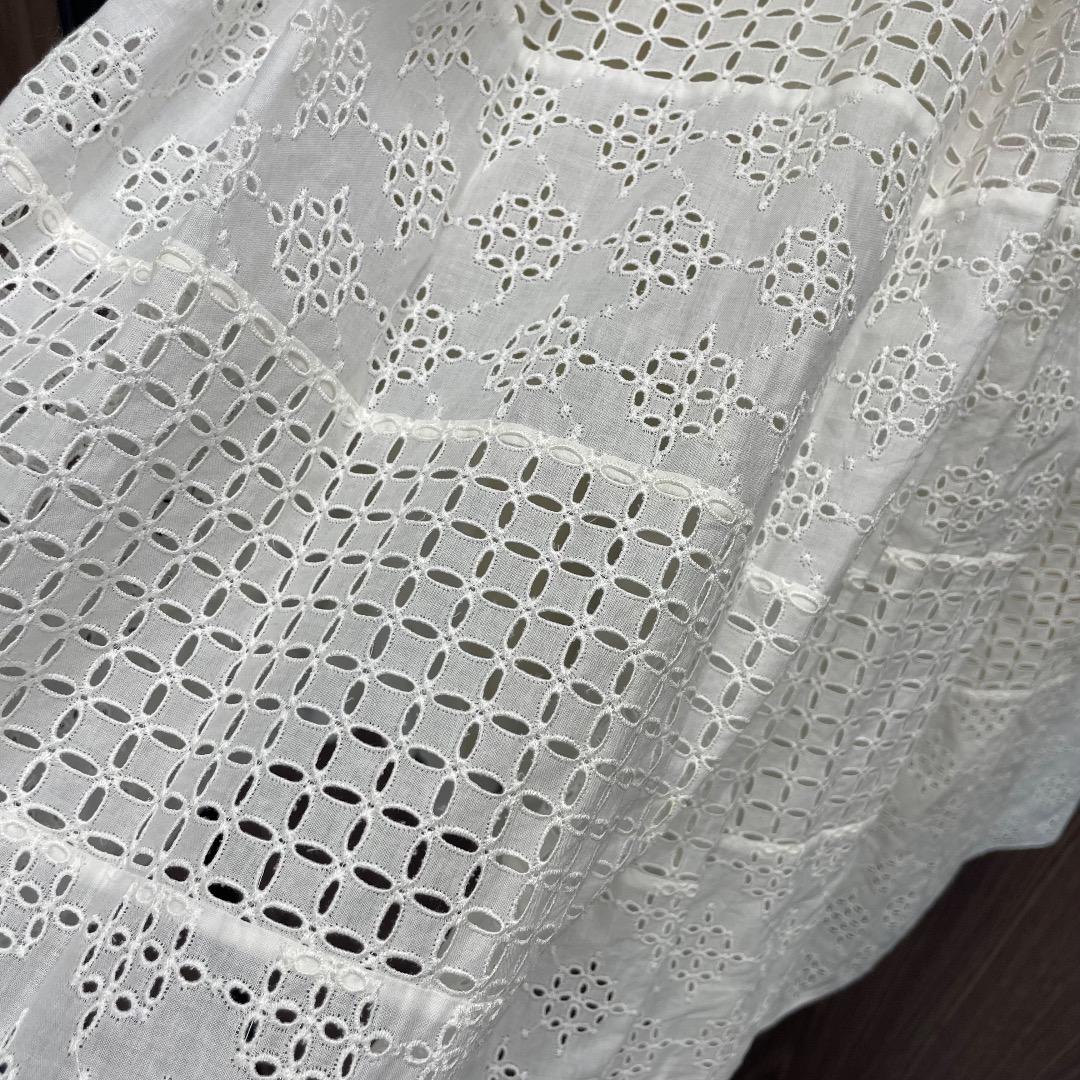 ✨美品✨FOXEY White  刺繍レース スカート 38 日本製