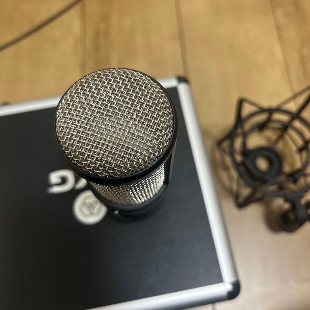 AKG P420 コンデンサーマイク ショックマウント付き