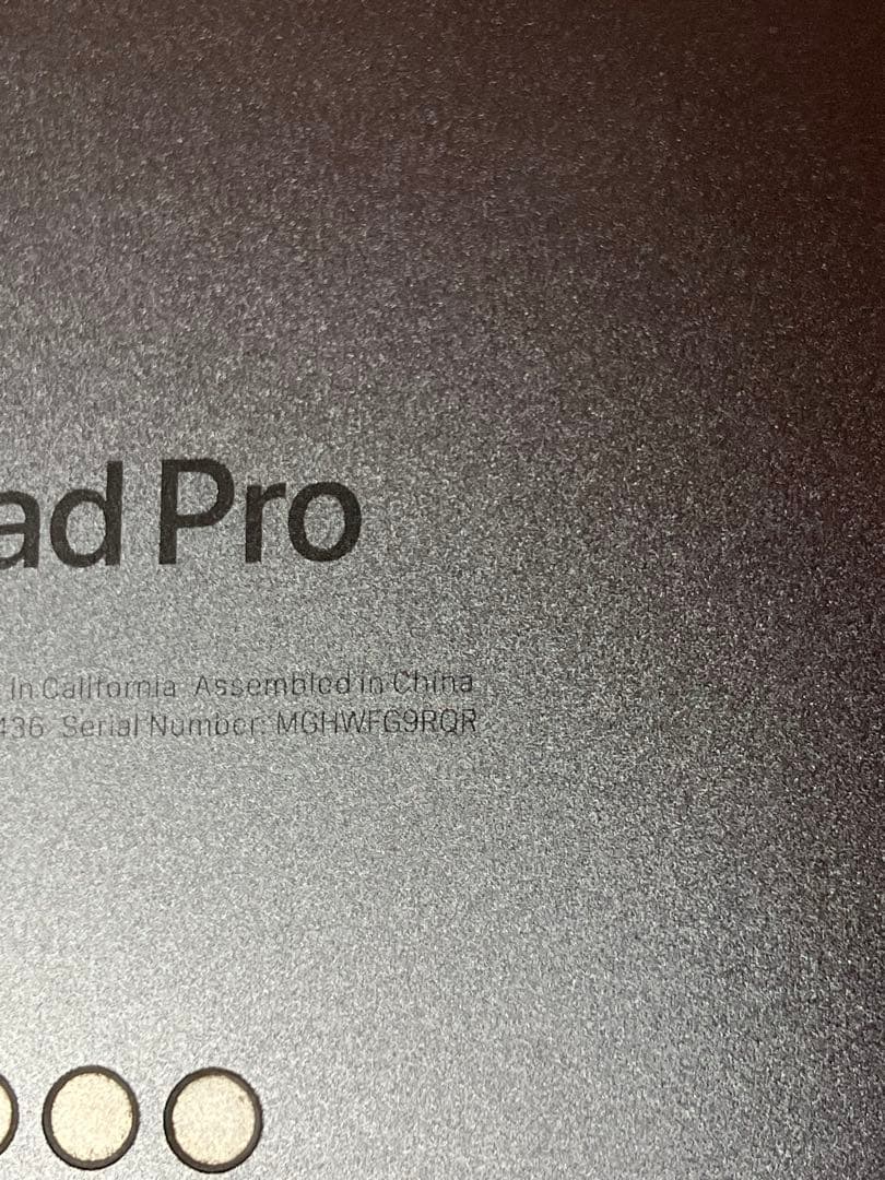 【3点セット】iPad Pro 12.9 第6世代 256GB キーボード＆ペン