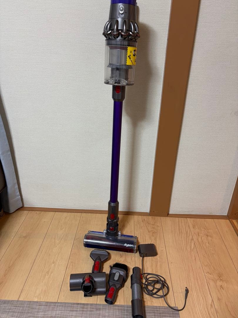 Dyson V110sv12スティッククリーナー 本体