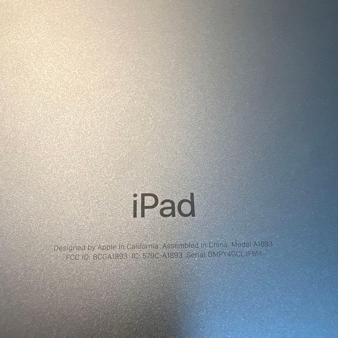 iPad (第6世代) Wi-Fi : A1893 スペースグレイ