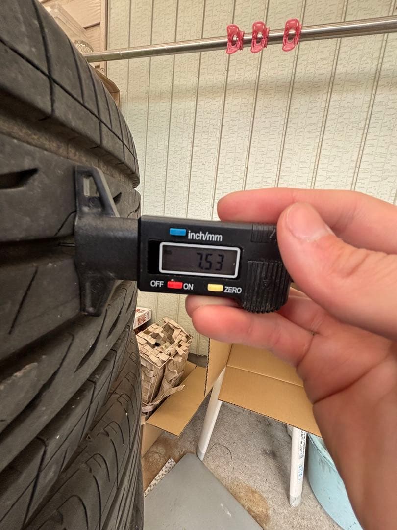 ★ブリヂストン★レグノ★225/50R/18バリ山★ほぼ新品★