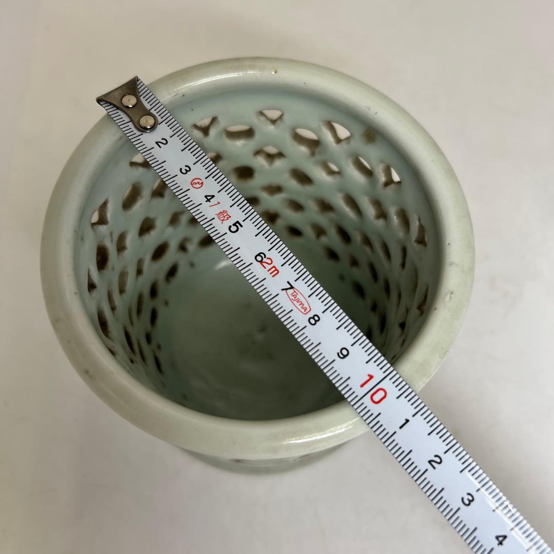 中国美術　青白磁透彫筆筒　高さ11.8㎝　東Y8-0108③タコサ