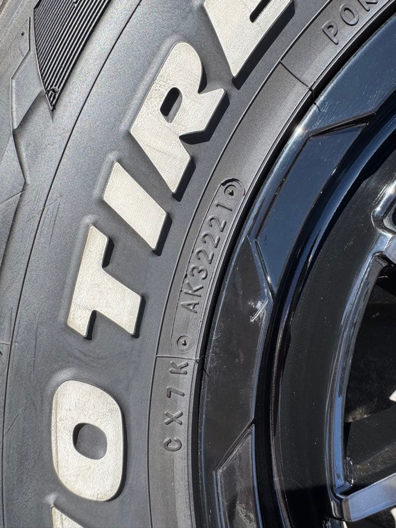 150プラド ハイラックス 265/70R17 マッドヴァンス06