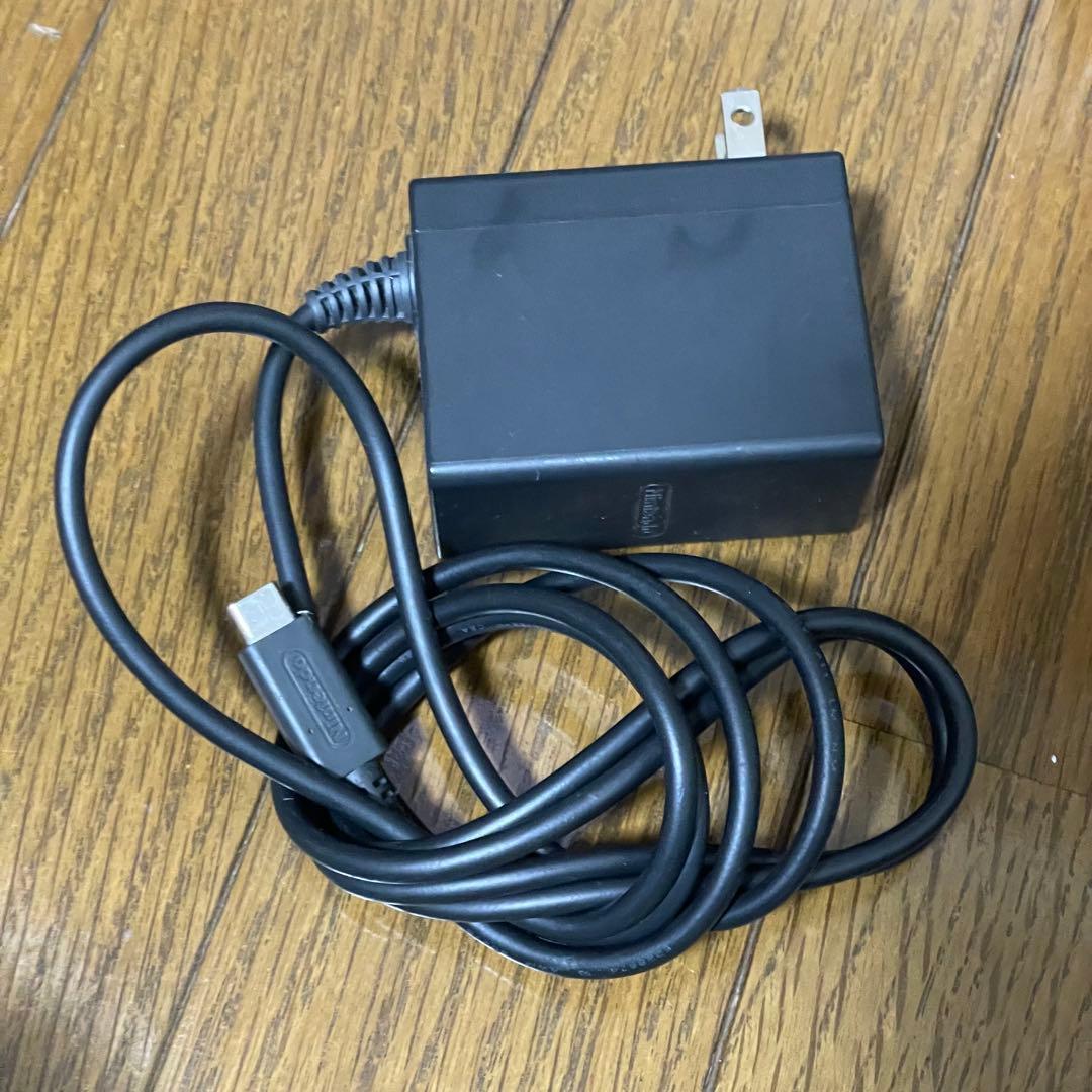 Nintendo Switch 本体　周辺機器付属