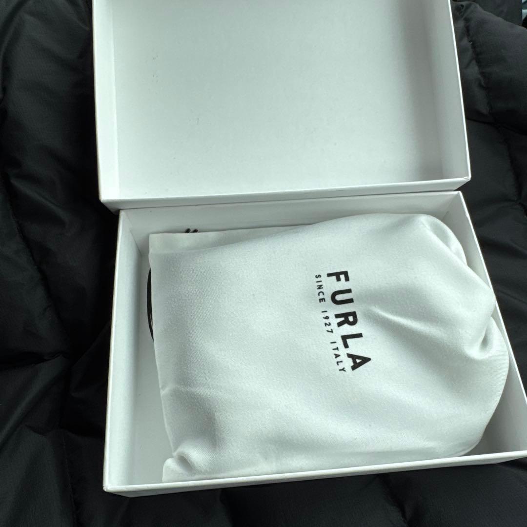 FURLA ライトグレー 二つ折り財布 保存袋付き
