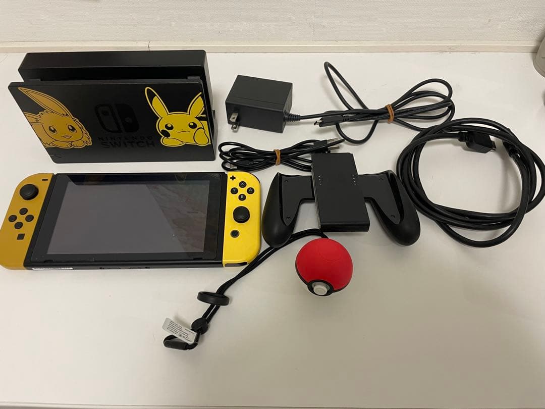 Nintendo Switch ピカチュウ&イーブイ 本体 スイッチ セット