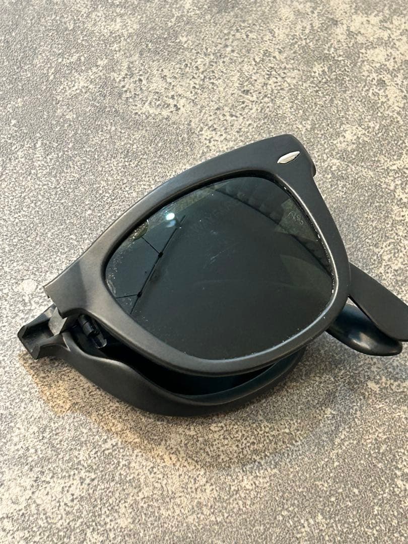 Ray-Ban レイバン サングラス　ウェイファーラー フォールディング