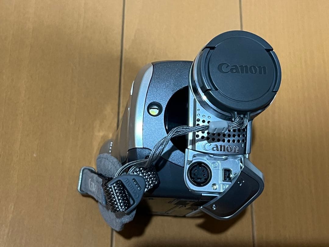 Canon デジタルビデオカメラ FV M100
