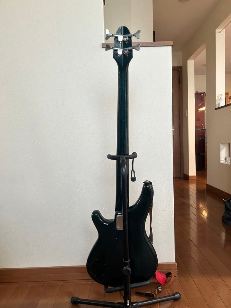 YAMAHA ヤマハ　エレキベース ショート　ダークグリーン　MB-III
