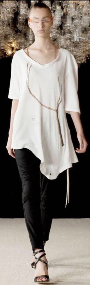 UNDERCOVER 歪み　Tシャツ　サイズ:1(SからM相当)