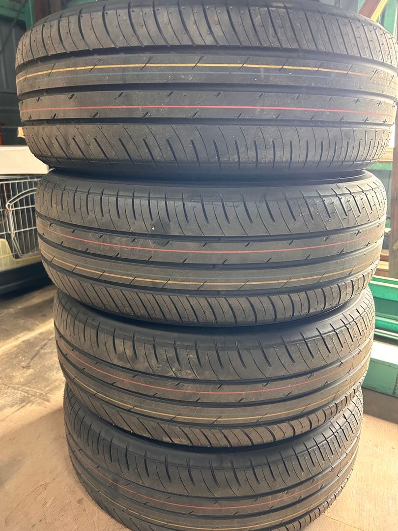 Toyo Proxes 205 60 R16 サマータイヤ　ボクシー　ノア