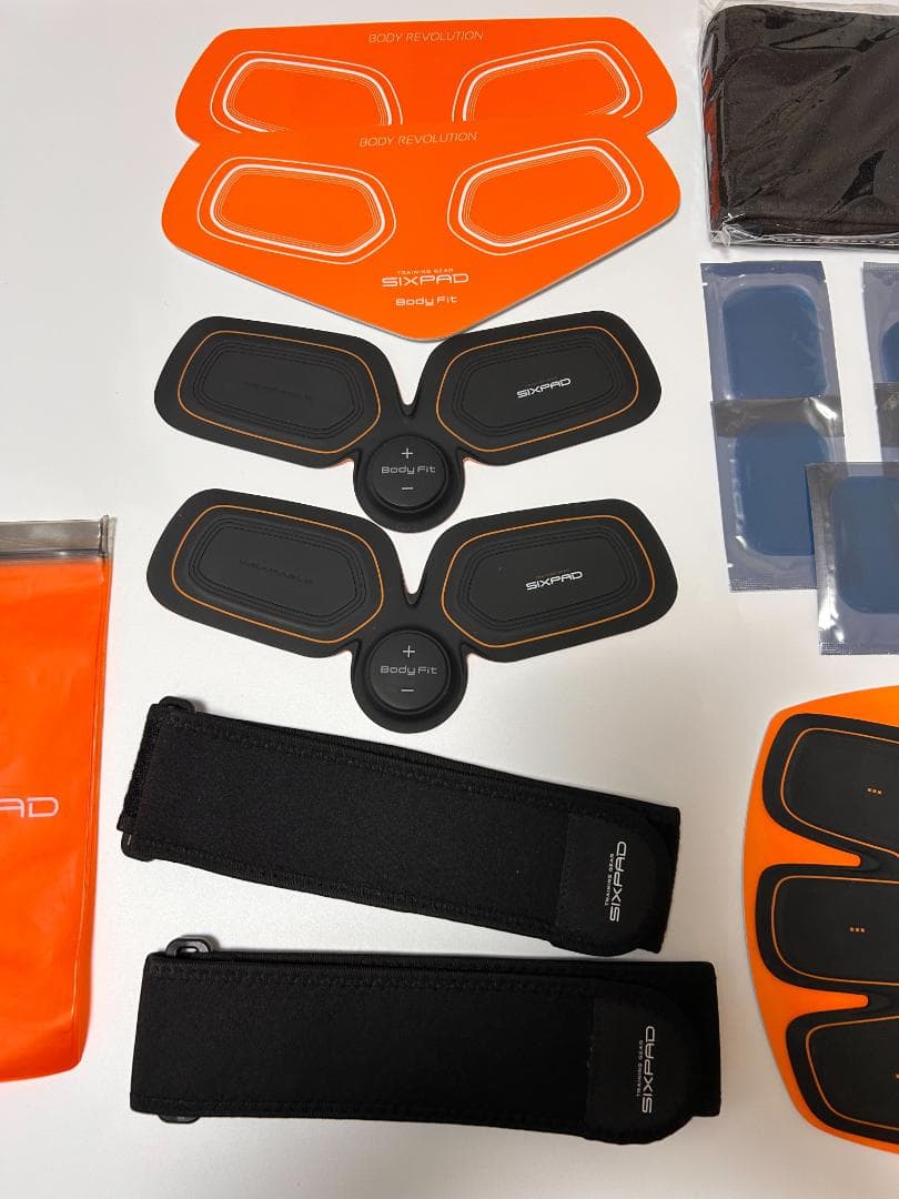 SIXPAD アブズフィット　ボディフィット×２台　シックスパッド 正規品