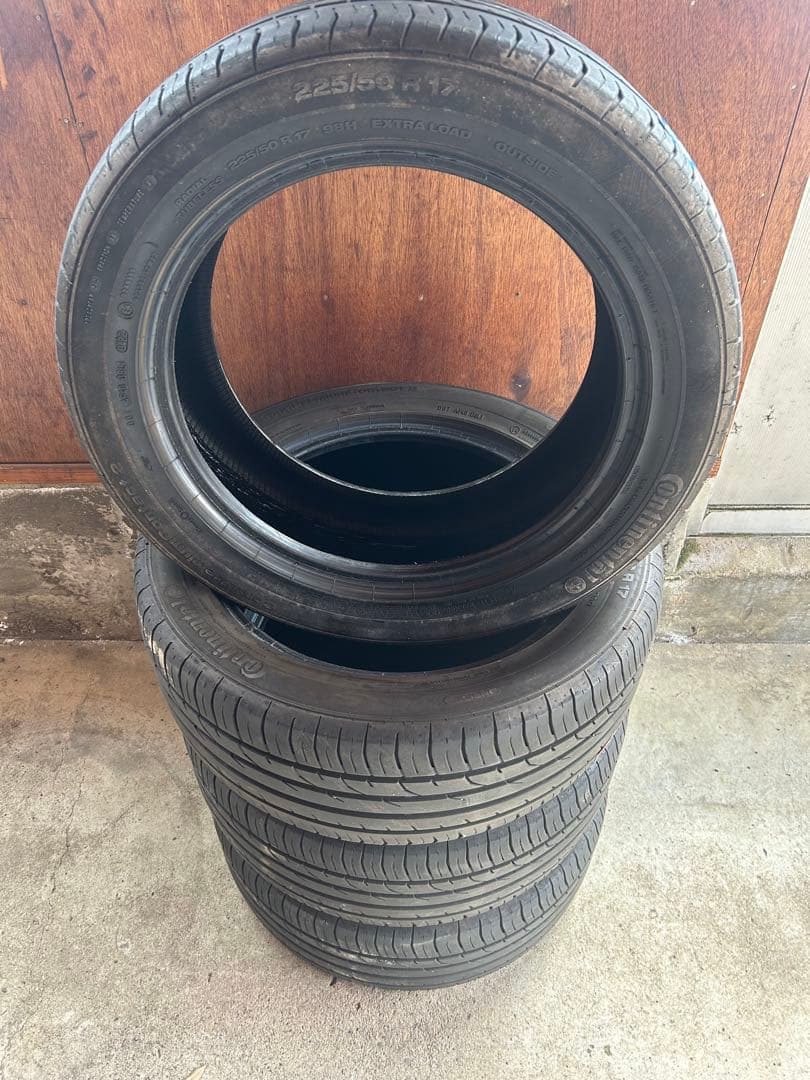 225/50R17コンチネンタル4本セット　レヴォーグ、ゴルフなど ②