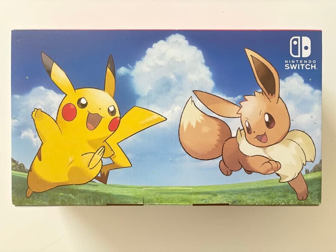 Nintendo Switch Let's Go! Pikachu!セット