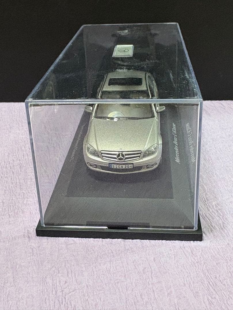 メルセデス・ベンツ C-Klasseミニカー　1/43