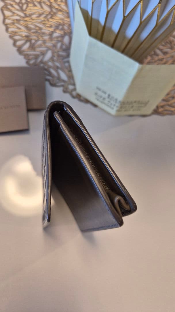 美品‼️ボッテガヴェネタ　名刺入れ　カードケース　財布　男性　オリーブ色　グレー