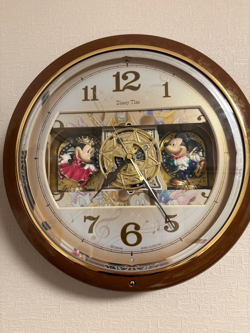 セイコー　電波からくり時計　Disney Time FW587B