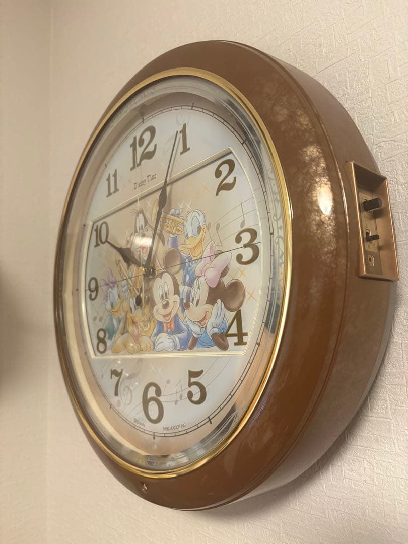 セイコー　電波からくり時計　Disney Time FW587B