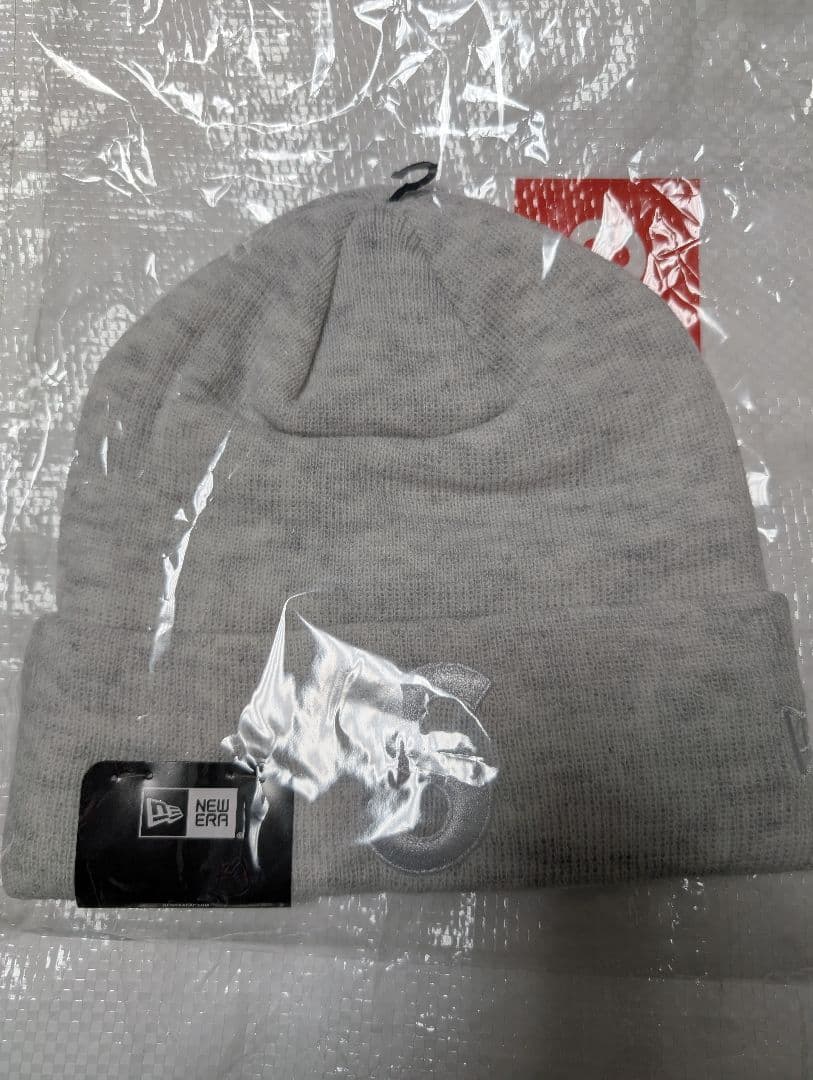 Supreme Sロゴ ビーニー