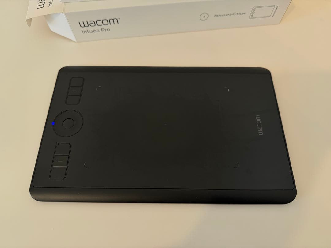 液タブ・ペンタブ Wacom PTH460K0D Wacom Intuos Pro Small