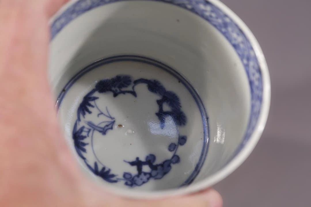 616 古伊万里大振染付蛸唐草蕎麦猪口　無傷美品　幕末