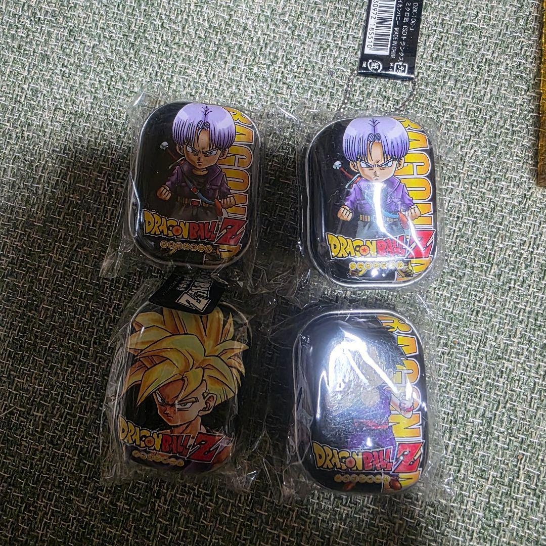 ドラゴンボールZ VHS10本 & 漫画3冊、小物セット