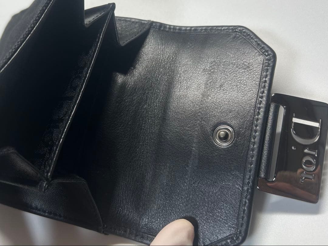ディオール 二つ折り 財布 ヴィンテージ 黒 ロゴプレート