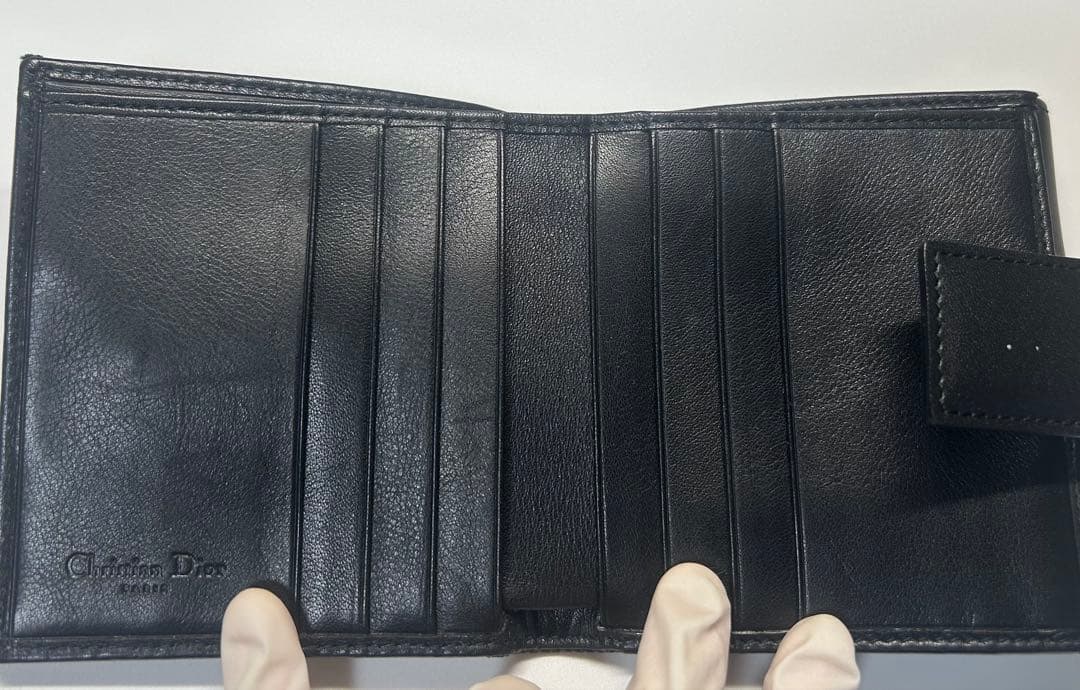 ディオール 二つ折り 財布 ヴィンテージ 黒 ロゴプレート