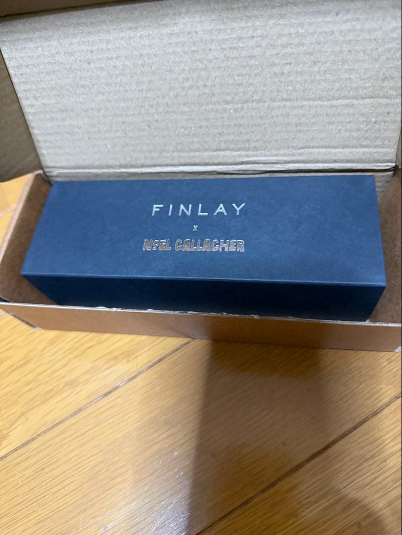 試着のみ FINLAY サングラス ノエルギャラガー oasis