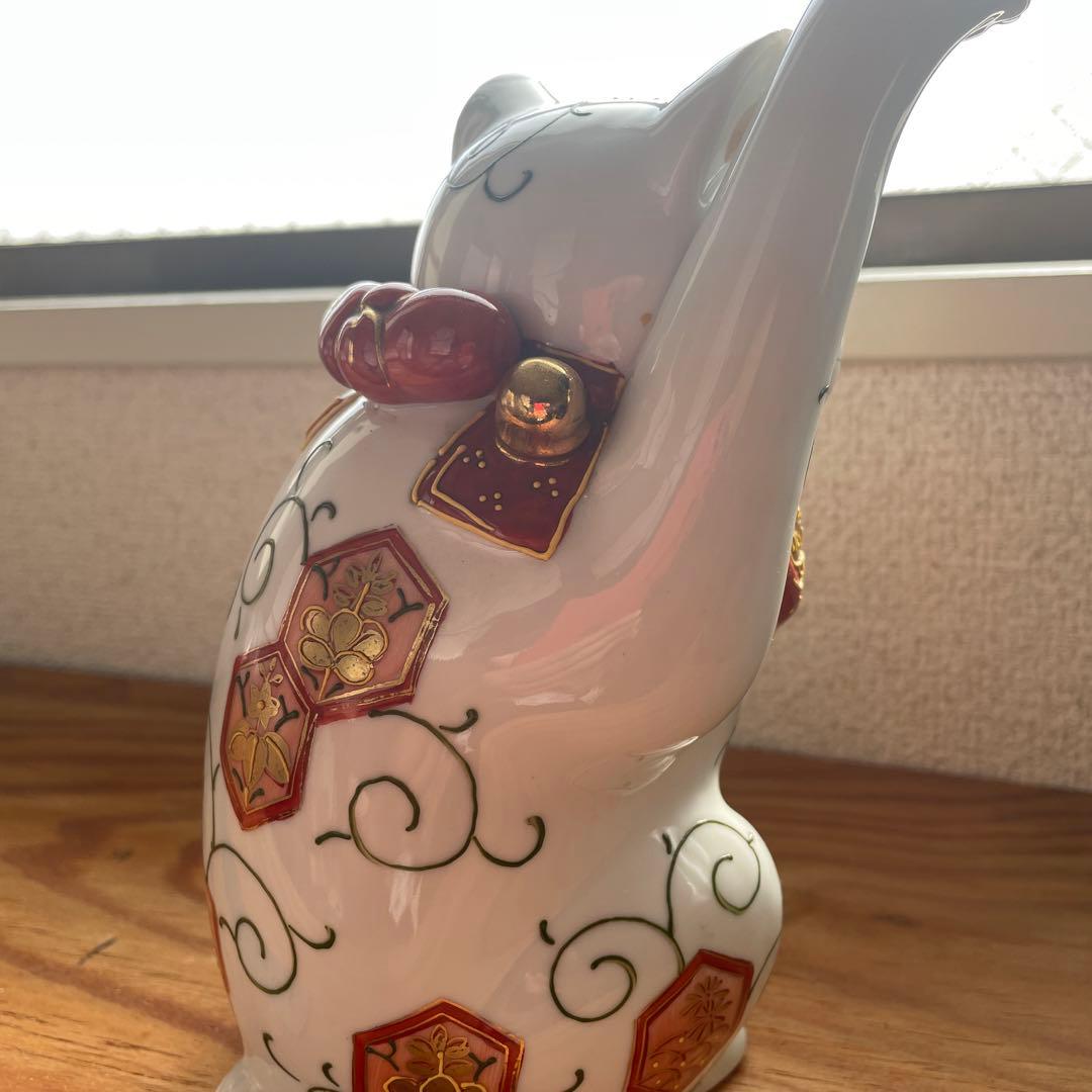 招き猫　伊万里焼