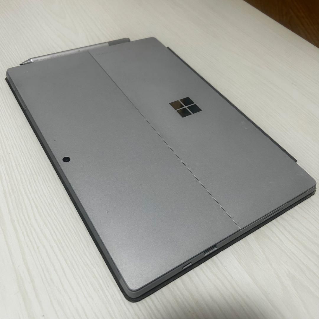 Microsoft Surface Pro 本体 + キーボード + アダプター