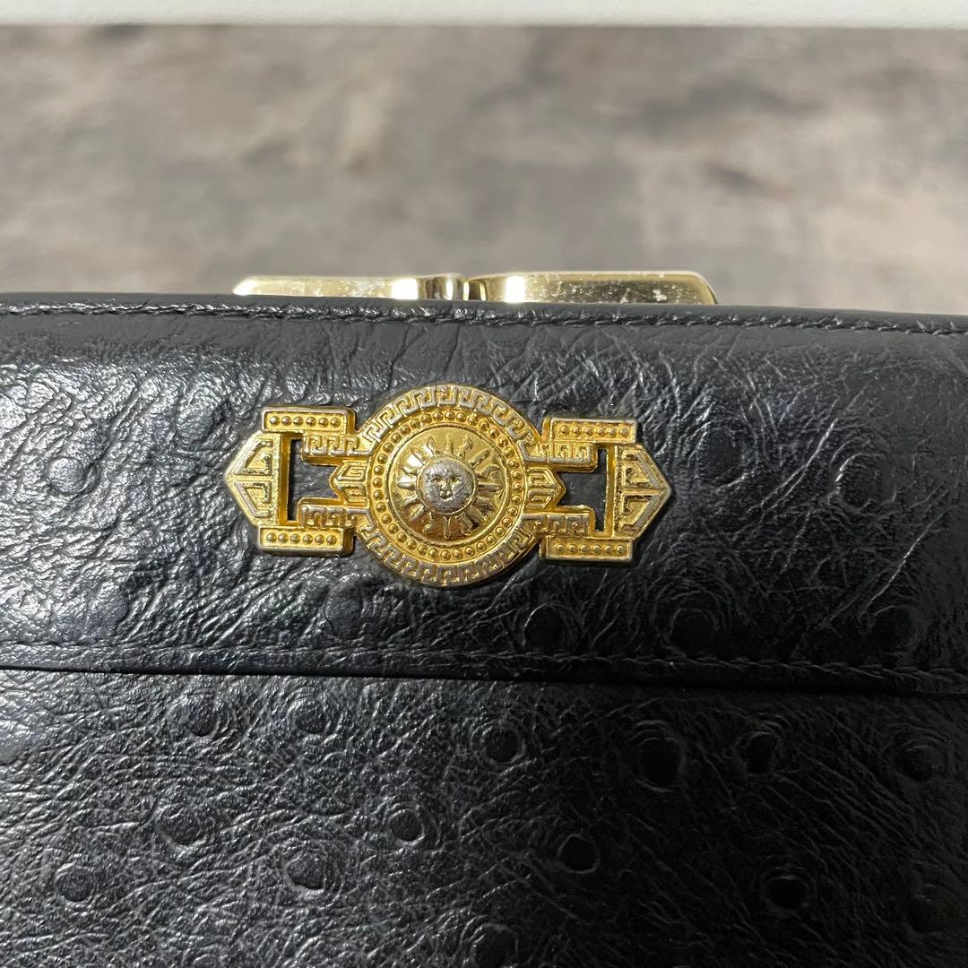 VERSACE ヴェルサーチ 黒 レザー 二つ折り財布 金具付き がま口