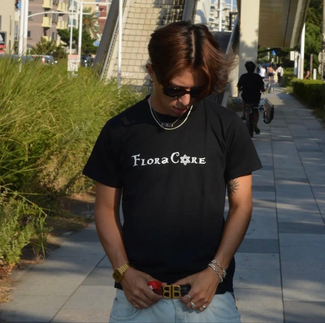 floracore tシャツ