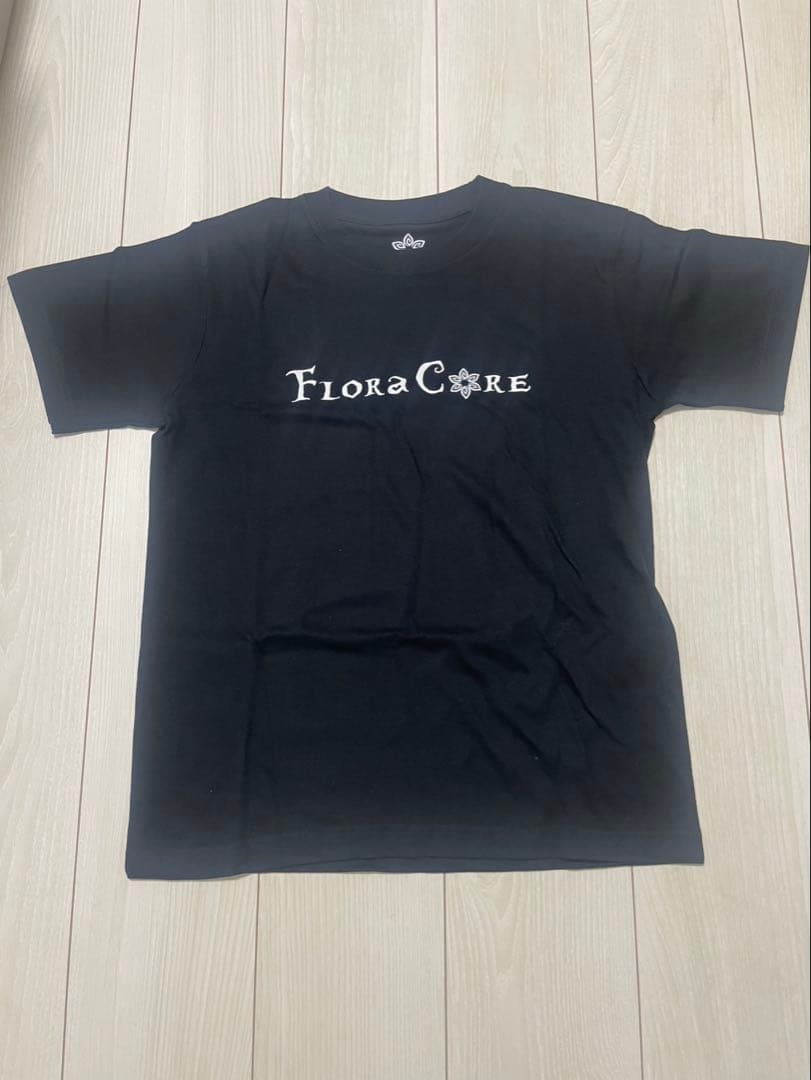 floracore tシャツ