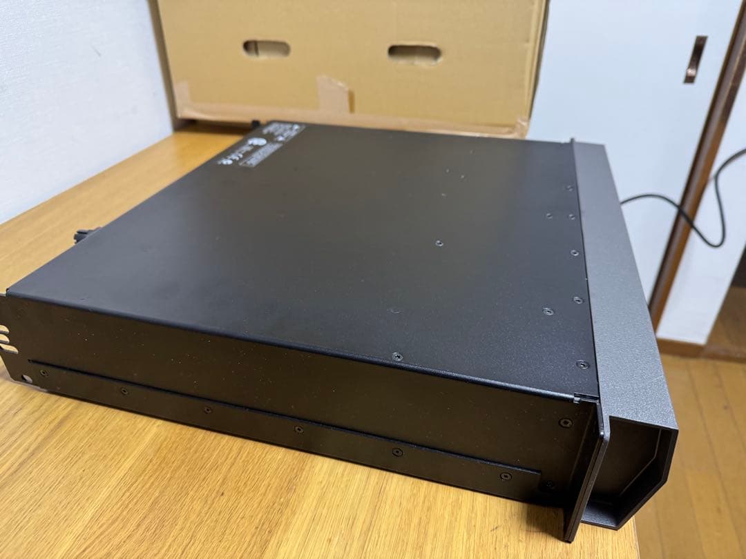 AMCRON MACRO-TECH 5000i パワーアンプ 動作確認済み良い品