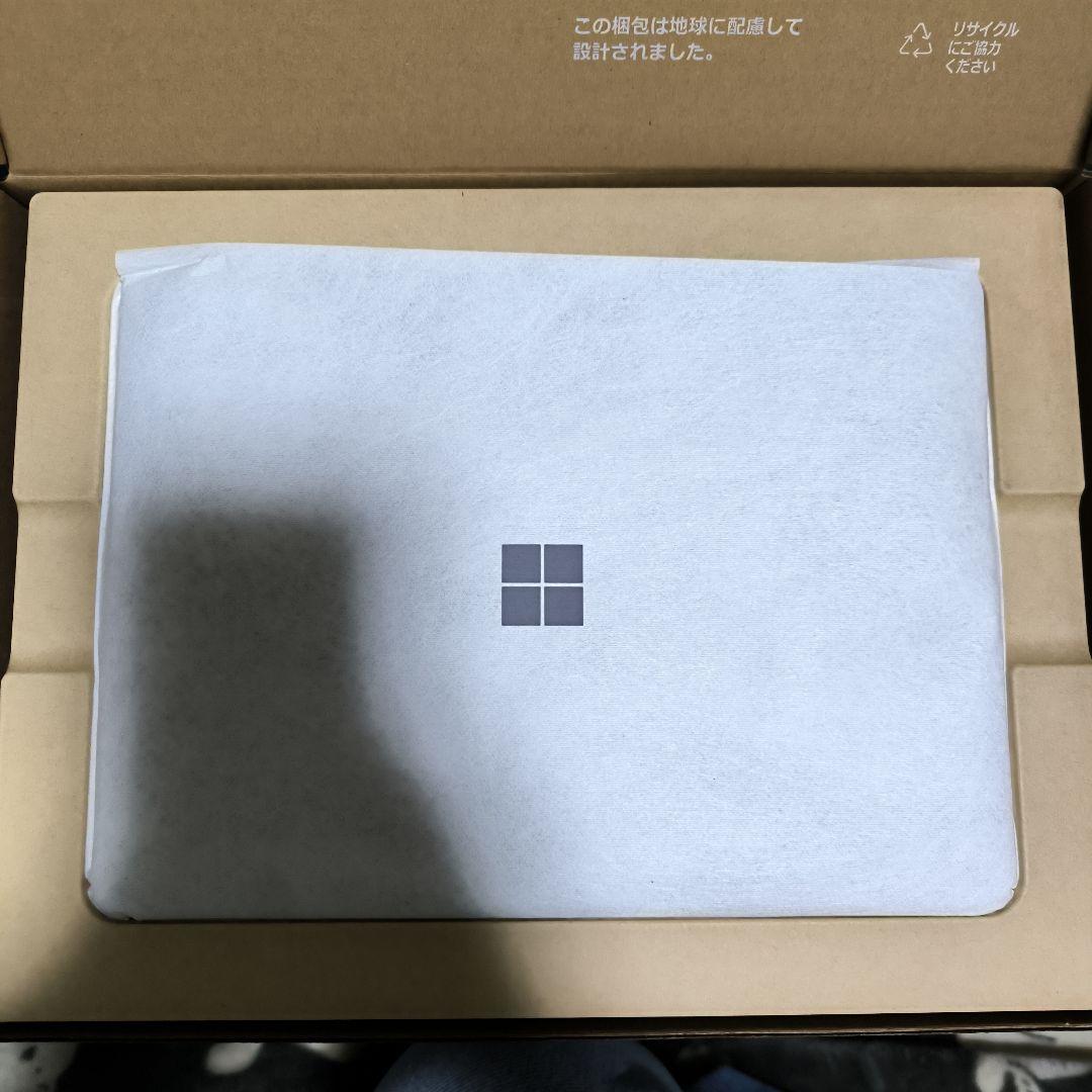 Windows Surfacego3 本体キーボード　充電器　タッチペン付