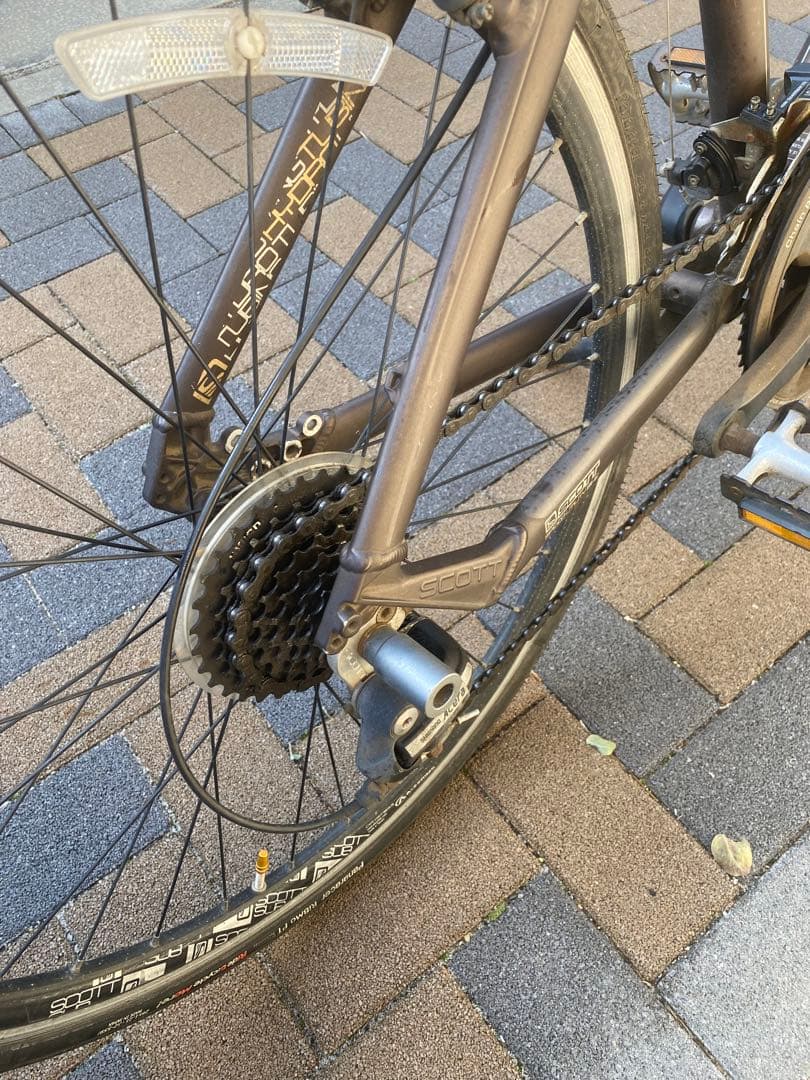 Scott SUB クロス センタースタンド シマノ24段　クルスバイク　格安
