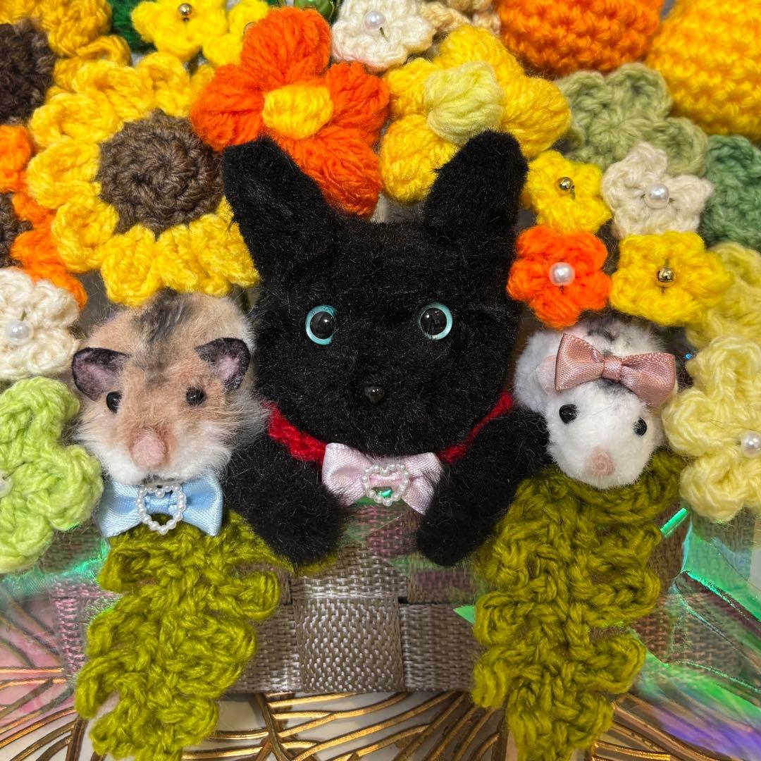アニマルバスケット　黒猫　ハムスター　枯れない花　あみぐるみ