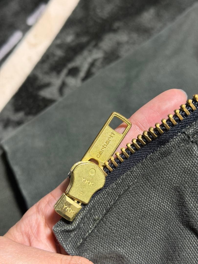 ‼️Carhartt アクティブジャケット J130 モスグリ-ン MOS